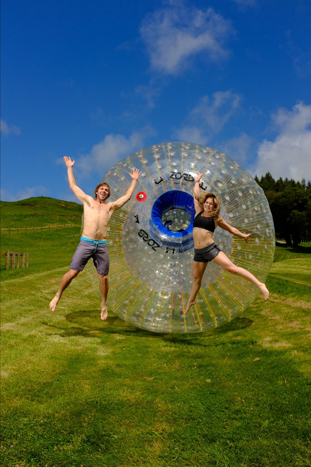 jump-shot-zorb-fiji